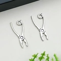 Paire de pendentifs pinces en alliage argenté vintage pour création de bijoux DIY - Pince à Outils Argent Antique 11*23mm (8527)