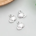 Drie antiek zilveren pompoenbedels met bloemendetails voor doe-het-zelf sieraden - Kleine Pompoen Stijl (8104)