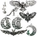 Colección de colgantes góticos plateados con motivos de murciélago y luna sobre fondo blanco - Serie de Animales Extraños de Plata Antigua (SN646)
