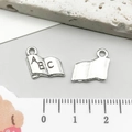 Pendentifs livre en argent antique avec gravure ABC et anneaux pour bijoux DIY - Livre ABC en Argent Antique (11304)