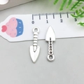 Pendentifs pelle en argent pour bijoux DIY avec poignées texturées et boucles - Pelle (8528)