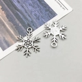 Antique silver alloy snowflake pendant charm with double-sided texture for DIY jewelry - Christmas Snowflake (9149)