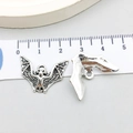 Antique silver bat charm for jewelry making with skeletal texture and size reference - 17*23mm / Antique Silver Bat Pendant (4081)