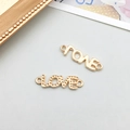 Connettore lettera Love in lega dorata con finitura testurizzata per creazione gioielli DIY - Lettere Love Traforate KC Oro 24*7mm (17679)