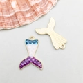 Colgante cola de sirena con degradado violeta y azul para pulseras y joyas DIY - Cola de Sirena Esmaltada Morada (18*26mm)