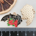 Detail von Fledermaus-Rosen-Emaille-Anhänger mit strukturierter Rückseite und Skala - Blume Fledermaus Anhänger (19354) / 19*28mm
