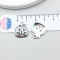 Zilveren pompoen bedel voor Halloween DIY sieraden met Jack-O'-Lantern ontwerp - Pompoen (B336) / 15x18mm