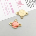 Pendentifs planète Saturne en émail rose et métal doré pour la création de bijoux - Rose