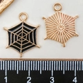 Pendentif toile d'araignée en alliage avec émail noir pour bijoux d'Halloween - Toile d'Araignée Noire (14009)