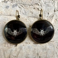 Vintage bronze skull bat earrings with glass dome in a gothic Halloween style - Silver White Bat Pattern (4) / Bronze