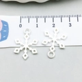 Colgante de copo de nieve plateado para joyería DIY con regla de medida - Estilo de Dije de Copo de Nieve de Navidad (20037)
