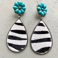 Detail of bohemian turquoise flower earrings with zebra print horse hair teardrop pendants - Zebra Print (2)