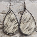 Detail of teardrop earrings with silver beaded edges and black and white faux fur texture - Black White Zebra Texture (6)