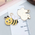 Gelber Emaille-Bienen-Anhänger für DIY-Schmuck mit goldener Legierung Rückseite - Gelbe Emaille Insekt Biene 15*16mm (25155)