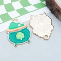 Pendentifs chaudron émaillé vert avec trèfle pour création de bijoux DIY de fête - Chaudron au Trèfle en Émail Vert (25113)