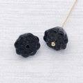 Perle fleur noire en résine avec tige en métal doré pour création de bijoux DIY - Style Noir