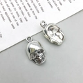 Ciondoli a forma di teschio retrò in lega d'argento per creazioni di gioielli fai da te - 11*20mm / Stile Teschio (3341)