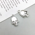 Antiksilberne Totenkopf-Anhänger aus Legierung für DIY-Ohrringe und Schmuckzubehör - 11*18mm / Altsilber Totenkopf-Kopf Stil (10876)