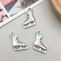 Détail de breloques en forme de patins à glace en argent antique pour bijoux DIY - Style de Patin à Glace en Argent Antique 15*19mm (10678)