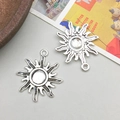 Antique silver sun pendants made of vintage alloy for DIY jewelry making and crafts - Sun Style (7187)