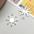 Antique silver sun pendant base for DIY jewelry making with central cabochon setting - Sun Style (7699)