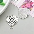 Connettori a cuore in argento antico con trama a nodo intrecciato per gioielli DIY - Fiore del Nodo Celtico (24*27mm)