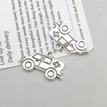 Colgantes de ambulancia en plata antigua de aleación con cruz médica para joyería DIY - Estilo de Forma de Ambulancia