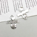 Antieke zilveren basketbalbedel voor DIY-sieraden met de tekst I Heart Basketball - I Love Basketball Letter Stijl (10676)