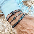 Set di 3 bracciali punk con perle di ematite, ciondolo a corona e dettaglio evil eye - Stile Corona & Malocchio (ZJ12983)