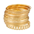 Detail van 12-delige vergulde armbandenset met diverse texturen en een dik kettingontwerp - Gouden Kettingvorm Gemengde Set (ZJ12485)
