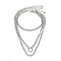 Collar de tres capas en metal plateado con varias cadenas y colgante de círculo grande - Cadena plateada multicapa (ZJ3900)