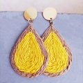 Bohemian large teardrop woven earrings in yellow and beige raffia with gold studs - Yellow (3)