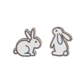 Detalle de pendientes de conejo de madera blanca con bordes holográficos de arco iris - Conejo Borde Irisado Blanco (ZJ9517)