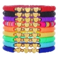 Set de nueve pulseras bohemias de cuentas heishi de colores con detalles de corazón - Juego de 9 Piezas Estilo Corazón Arcoíris (ZJ12133)