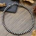 Vintage Navajo stijl parelketting met geborstelde zilvergrijze kralen en karabijnslot - Kleine ronde kraalstijl (ZJ13521-8MM)