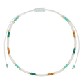 Detail van boho kralenarmband met glazen oog en verstelbaar wit gevlochten koord - Multicolor Patchwork Keramiek-Look Kralen Stijl (ZJ15102)