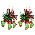 Weihnachts-Ohrhänger mit rot-grünen Paillettenkugeln und kleinen Weihnachtsstrumpf-Anhängern - Weihnachtssocken Stil (2)