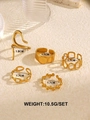 Dettaglio set di 5 anelli placcati oro 18K con misure e peso del set di 10,5 grammi - Design lineare / Five-Piece Set / Oro