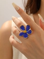 Vintage-Ring aus 18 Karat vergoldetem Edelstahl mit großer blauer Blume und gelber Mitte - Blau