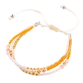 Bracelet bohème multicouche fait main avec perles en jaune, blanc et doré - Multicouche Réglable (B1598) / Jaune Blanc Or Pêche (B1598)