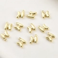 Dettaglio di ciondoli a forma di lettera H placcati in oro 14k per gioielli fai-da-te - Lettera H (8#H) / 1 Pezzo / Oro