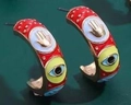 Vintage C-förmige rote Emaille-Ohrringe mit Hamsa-Hand und Auge des Bösen Charms - Hand der Fatima & Böser Blick (Stil 2)