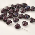 Macro-opname van paarse glazen hartkralen met werveltextuur voor DIY-sieraden maken - Hart / Set van 5 / 10# Druif