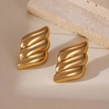 Orecchini a perno minimalisti in acciaio inossidabile placcato oro 18k a tre strati - Orecchini a Bottone Minimalisti Aerodinamici a Tripla Onda (5960750932892) / Oro