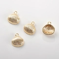 Gedetailleerd beeld van vier 18k vergulde schelphangers voor DIY-sieraden maken - 8# Enkelzijdige Schelp (Ong. 13.3*12mm)