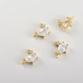 Vue macro de breloques baleine plaquées or 14k avec cristaux de zircon pour bijoux - Dauphin Zirconia Plaqué Or 14K (10*11mm)
