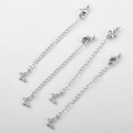 Dettaglio di catene di estensione a farfalla placcate oro 14k con zircone e moschettone - Oro Bianco Farfalla