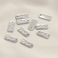 Rechteckige Metallanhänger in Silberoptik mit Handmade-Prägung für DIY-Schmuck - Silber Rechteck Stil