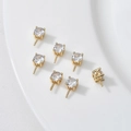 Vista dettagliata di basi per ciondoli in rame placcato oro 18k con zirconi e perni DIY - 8.9x4.8mm Ago 0.85mm / Stile Dorato con Zirconia Singola (Medio-68)