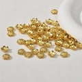 Copriperle a forma di fiore placcati in oro 14k per creazione di gioielli e braccialetti fai-da-te - Style G Bead Cap / Circa 9 mm / Oro 18K